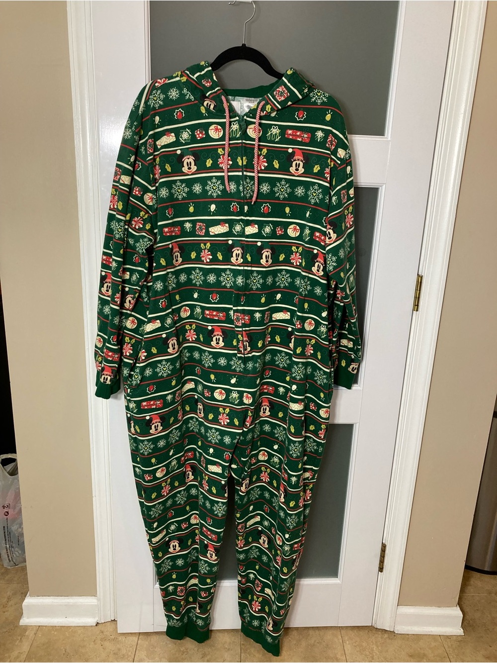 Disney Green Mickey/Minnie Nordic Holiday Hooded Pajama Onesie - XXL